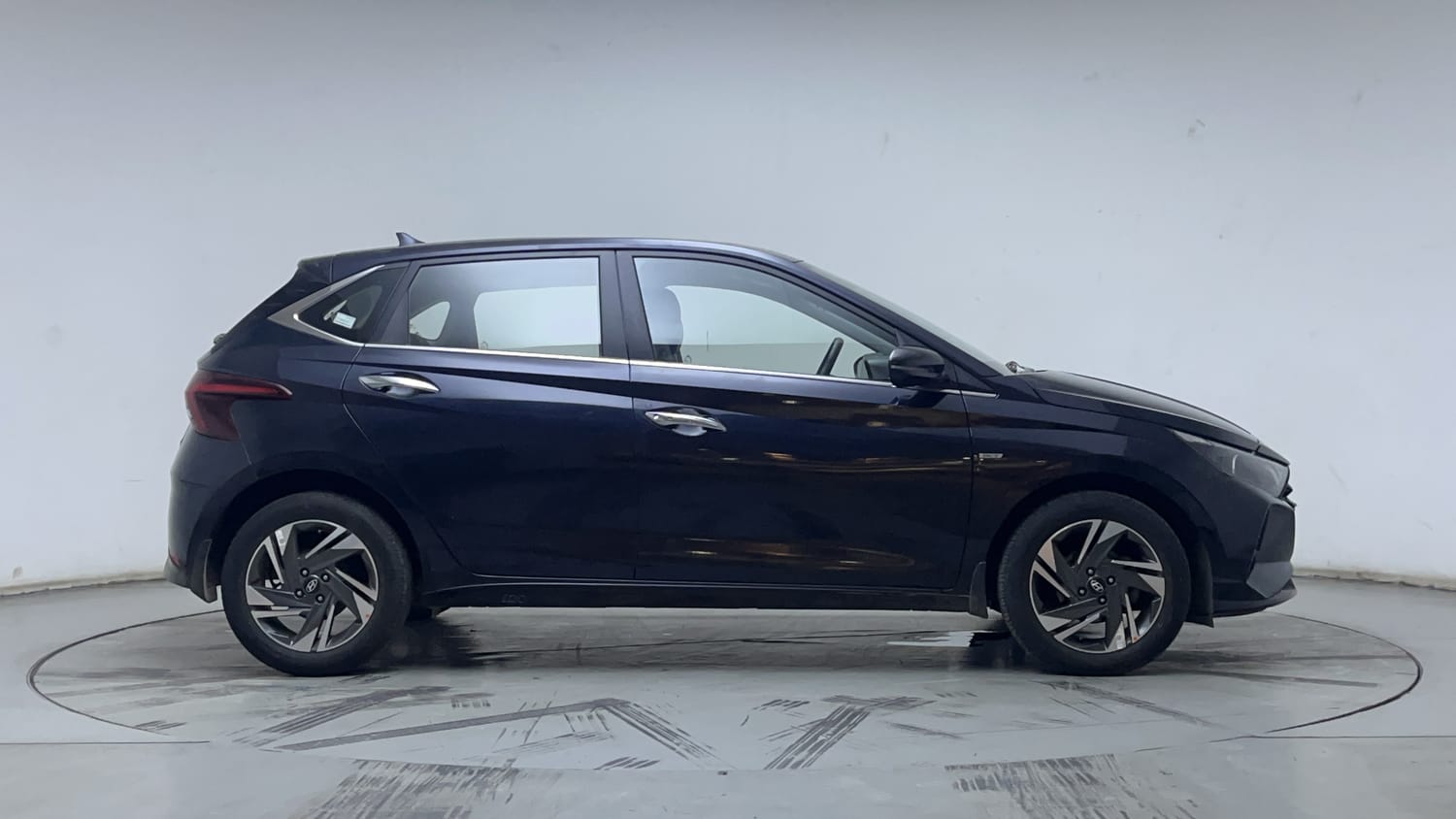 Used 2021 Hyundai New i20 Asta (O) 1.0 Turbo DCT Petrol Automatic exterior RIGHT SIDE VIEW