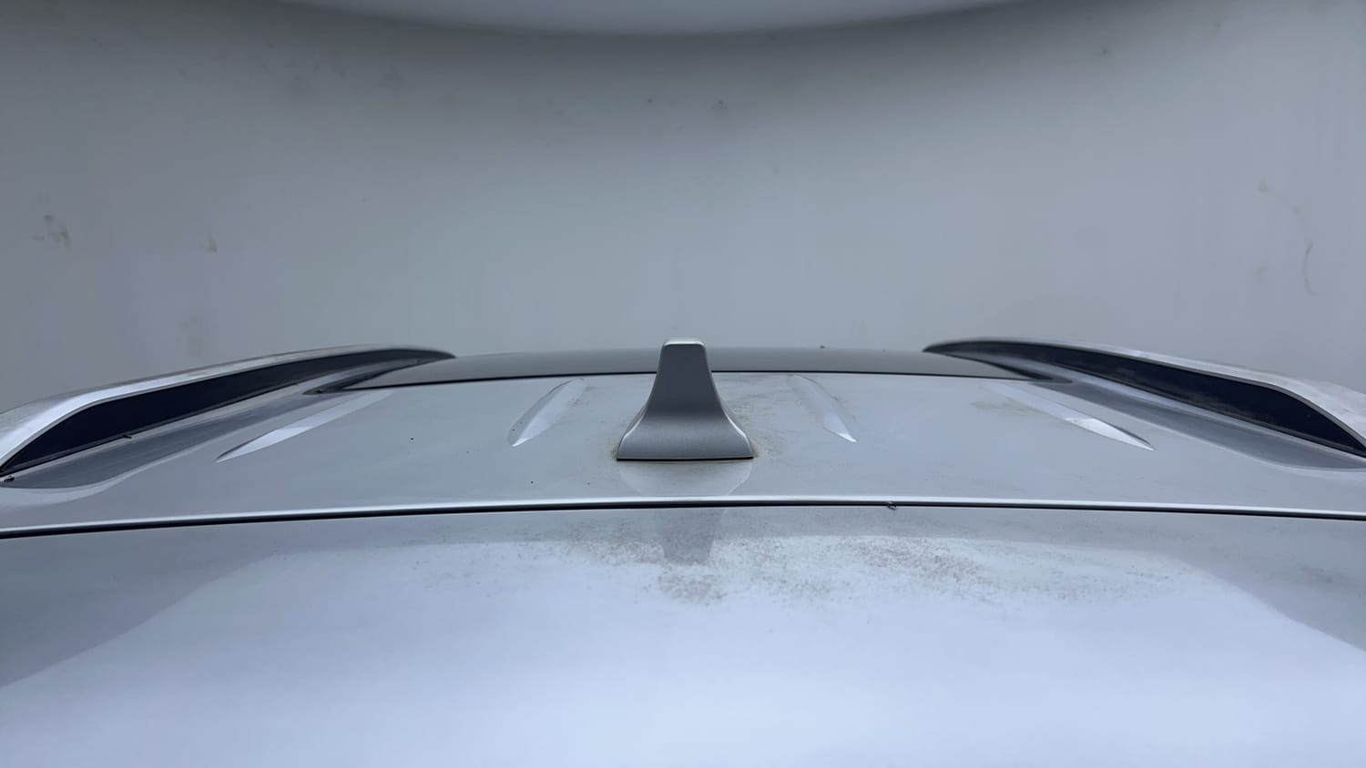 Used 2021 Mahindra XUV700 AX 7 Petrol MT 7 STR Petrol Manual exterior EXTERIOR ROOF VIEW