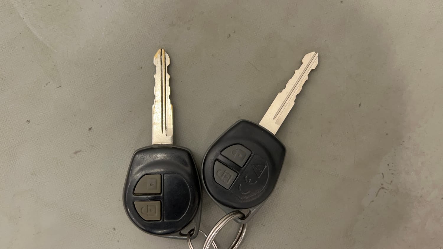 Used 2012 Maruti Suzuki Swift VXi Petrol Manual extra CAR KEY VIEW