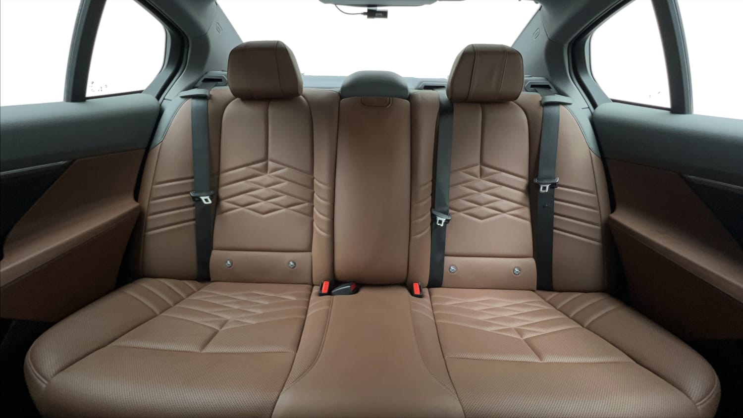 Used 2026 BMW 5 Series 530Li M Sport (Titanium Bronze) Petrol Automatic interior REAR SEAT CONDITION VIEW