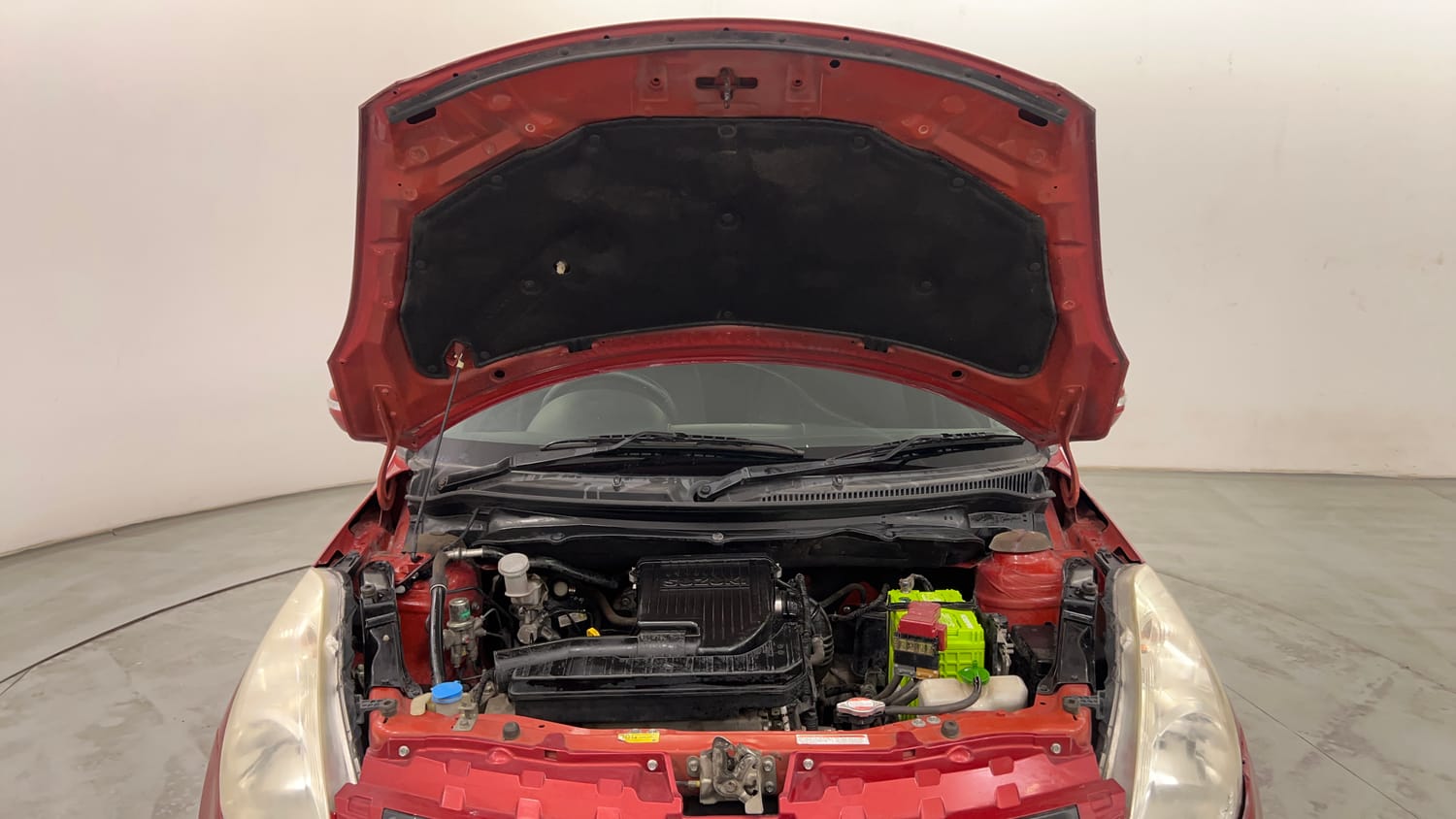 Used 2012 Maruti Suzuki Swift VXi Petrol Manual engine ENGINE & BONNET OPEN FRONT VIEW