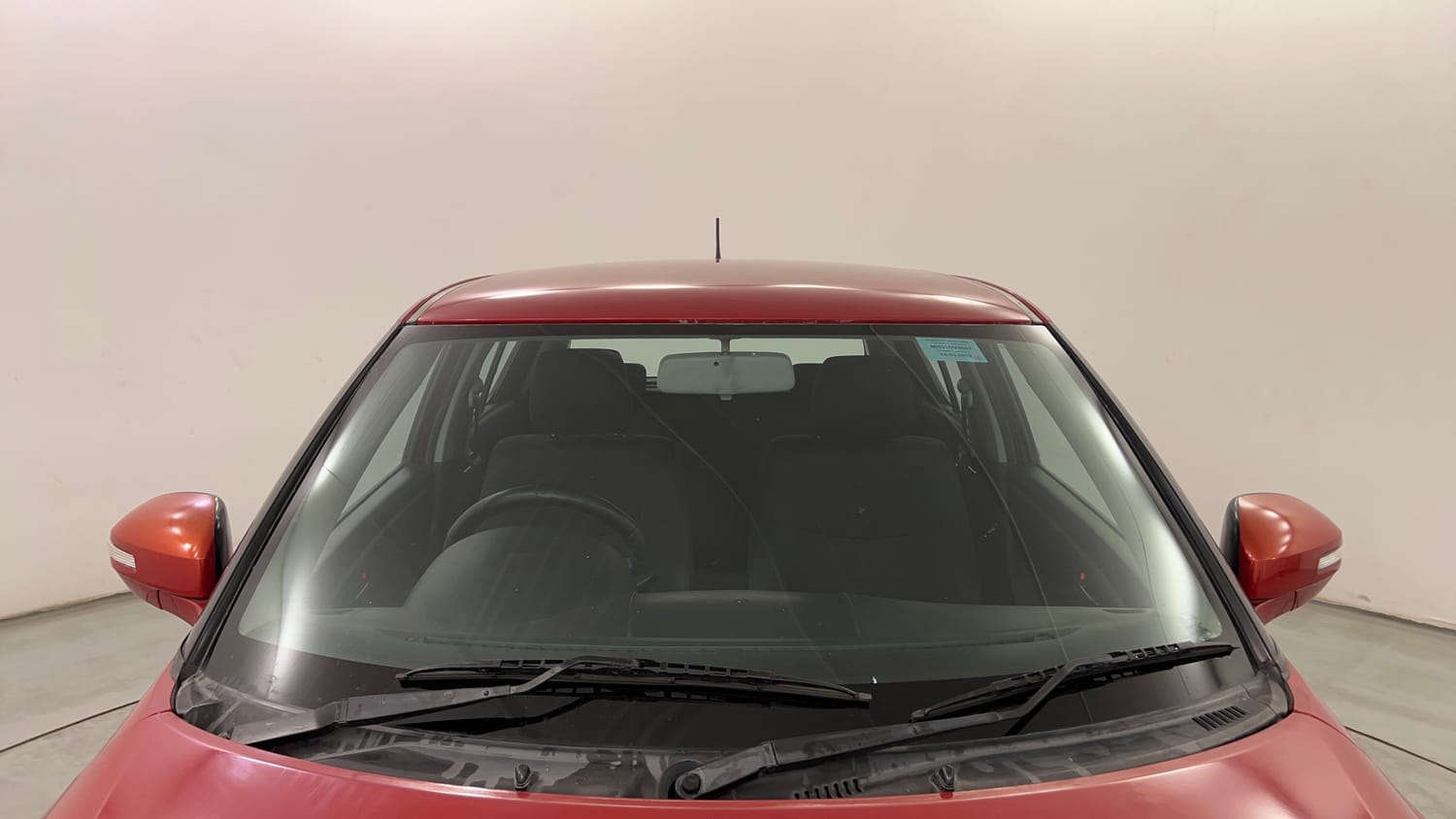 Used 2012 Maruti Suzuki Swift VXi Petrol Manual exterior FRONT WINDSHIELD VIEW