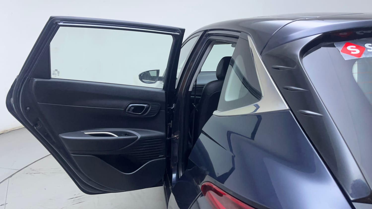 Used 2021 Hyundai New i20 Asta (O) 1.0 Turbo DCT Petrol Automatic interior LEFT REAR DOOR OPEN VIEW