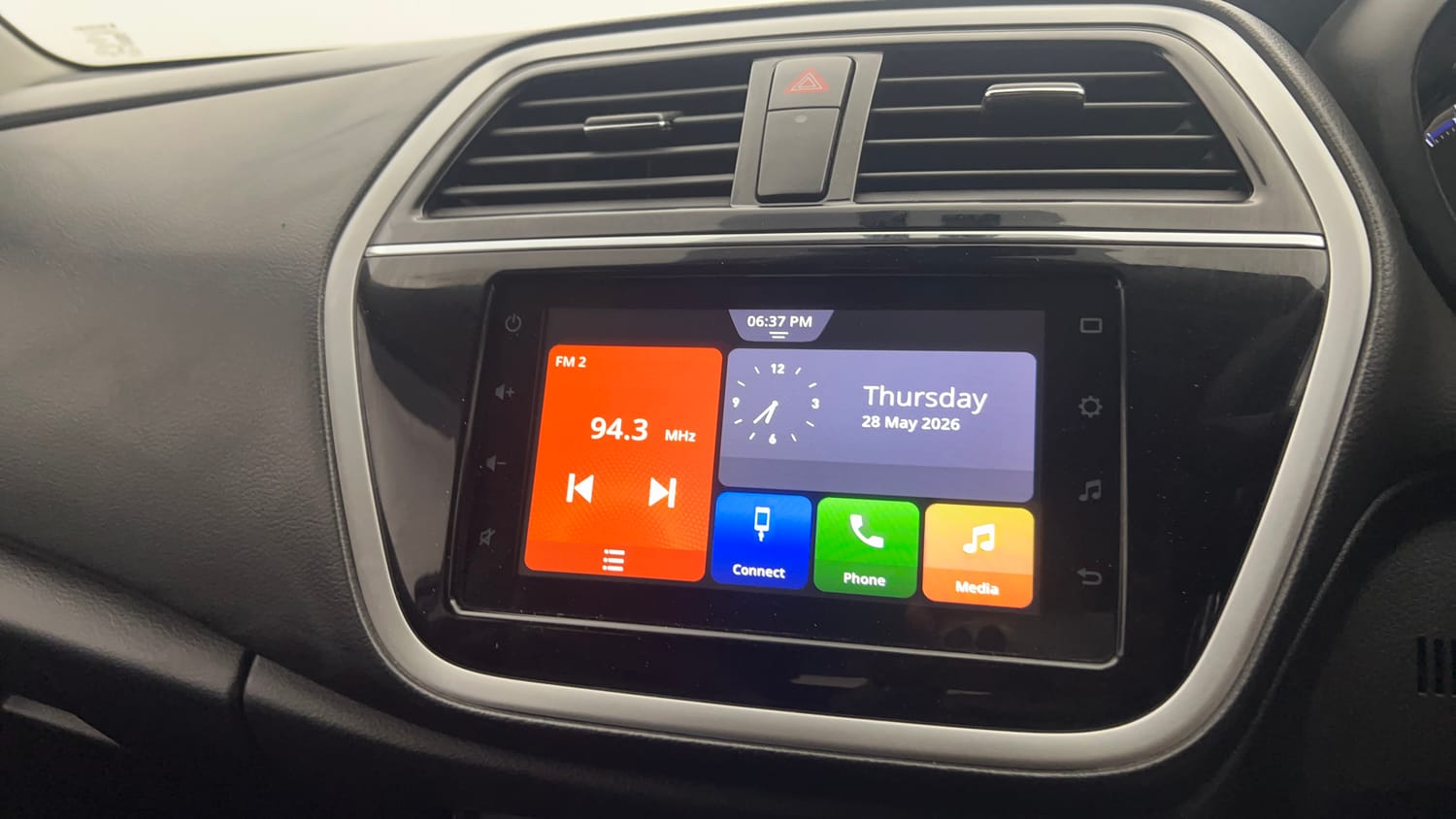 Used 2021 Maruti Suzuki S-Cross Alpha AT Petrol Automatic top_features Integrated (in-dash) music system