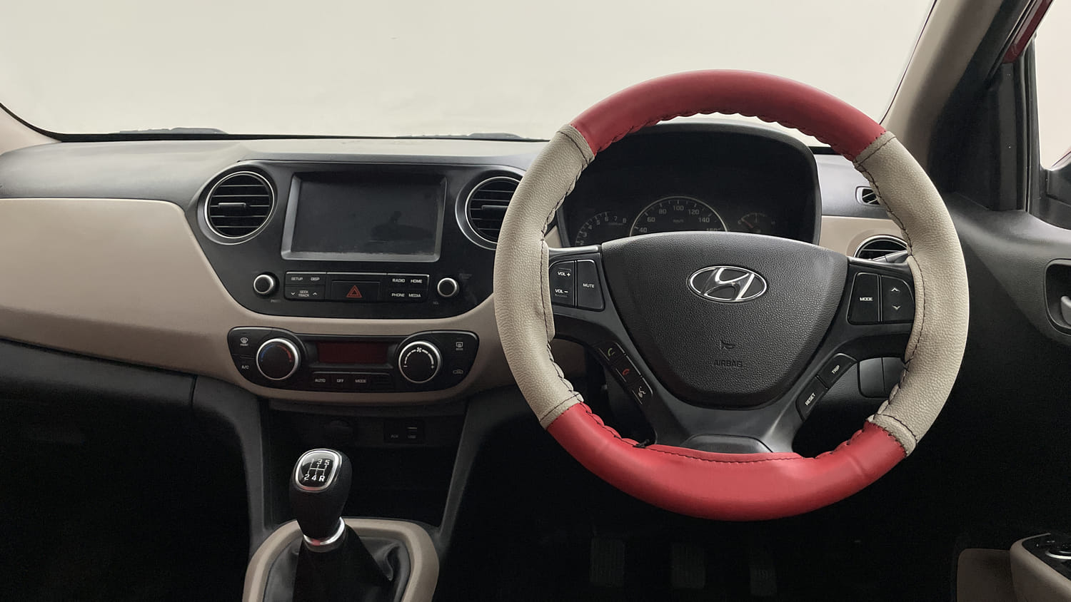 Used 2018 Hyundai Grand i10 Asta 1.2 Kappa VTVT Petrol Manual interior STEERING VIEW