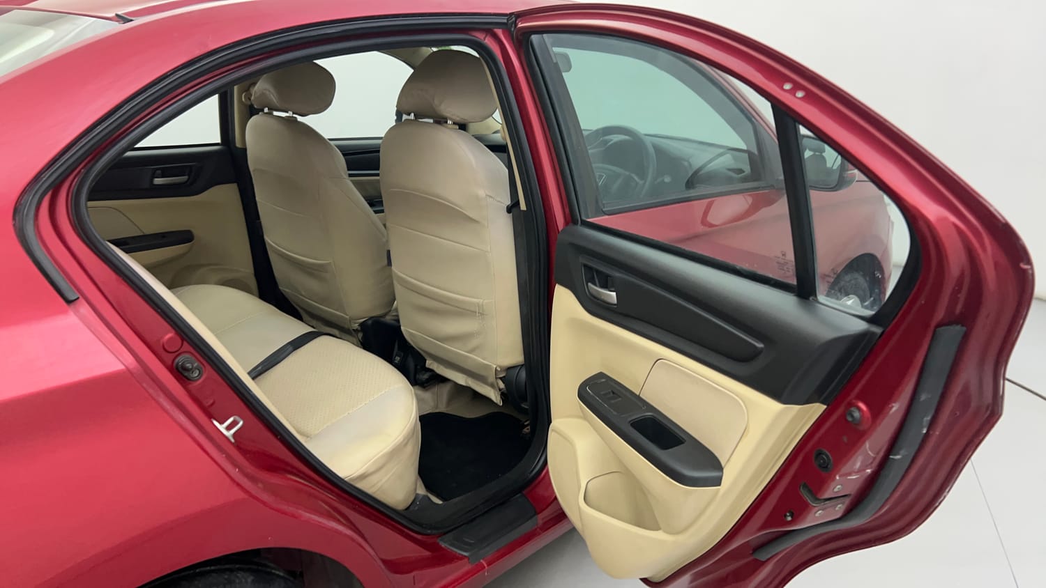 Used 2018 Honda Amaze 1.2 V CVT Petrol Petrol Automatic interior RIGHT SIDE REAR DOOR CABIN VIEW