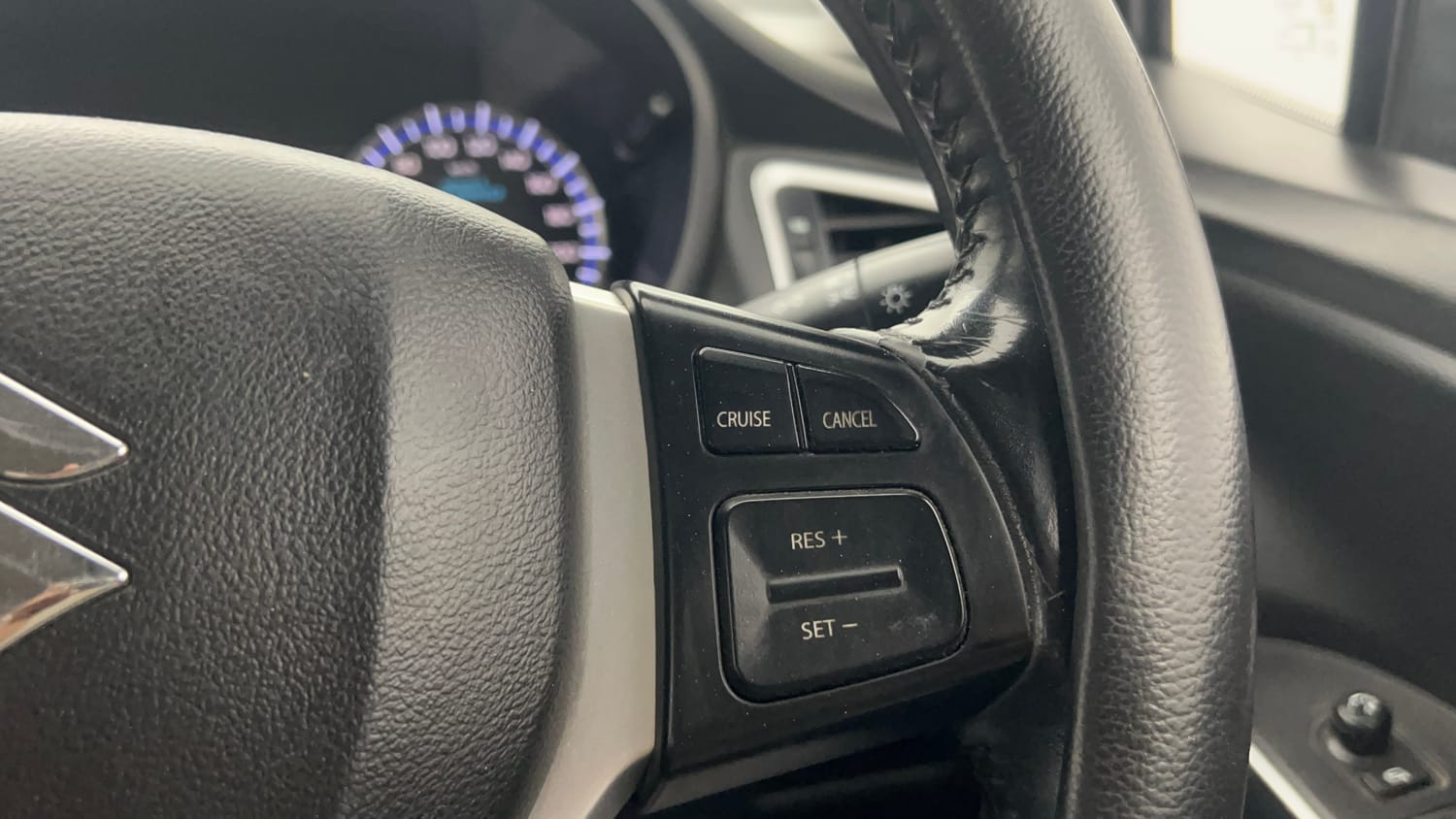 Used 2021 Maruti Suzuki S-Cross Alpha AT Petrol Automatic top_features Cruise control