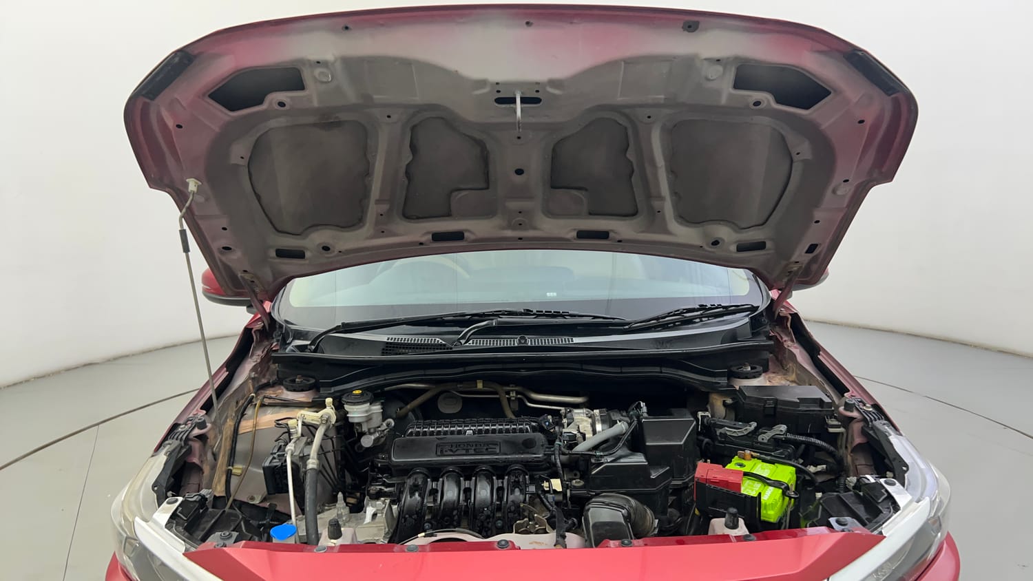 Used 2018 Honda Amaze 1.2 V CVT Petrol Petrol Automatic engine ENGINE & BONNET OPEN FRONT VIEW