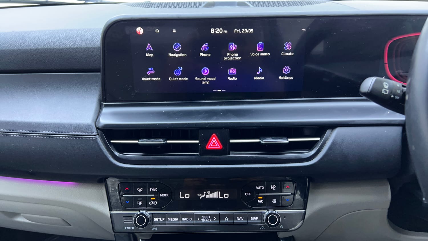 Used 2023 Kia Seltos HTX 1.5 Petrol MT Petrol Manual interior MUSIC SYSTEM & AC CONTROL VIEW