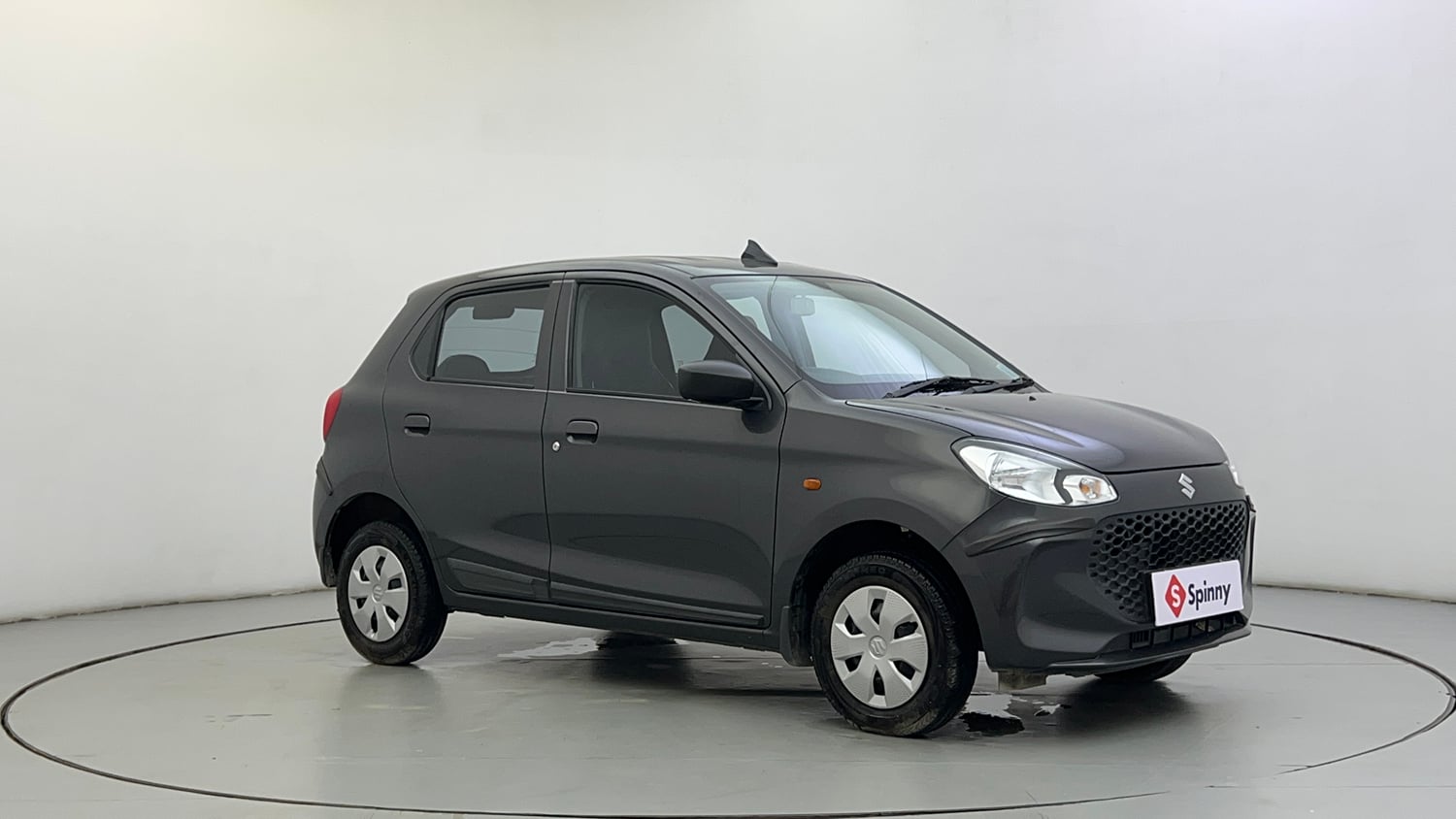Used 2024 Maruti Suzuki Alto K10 VXi Plus (O) AGS Petrol Automatic exterior RIGHT FRONT CORNER VIEW