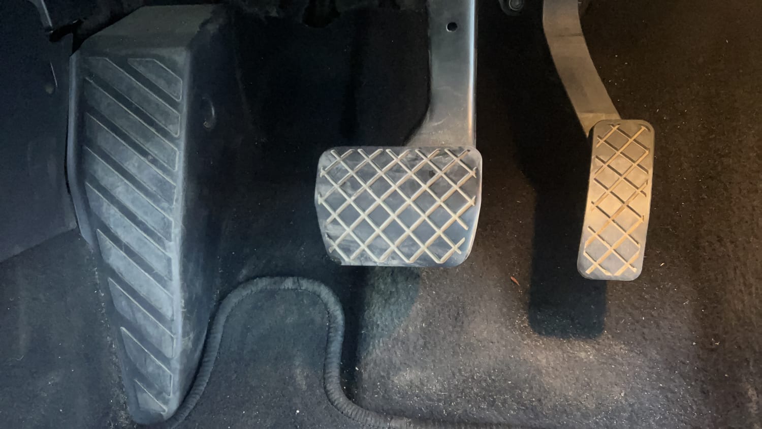 Used 2017 Skoda Octavia 1.8 TSI Style Plus AT Petrol Automatic interior PEDALS VIEW