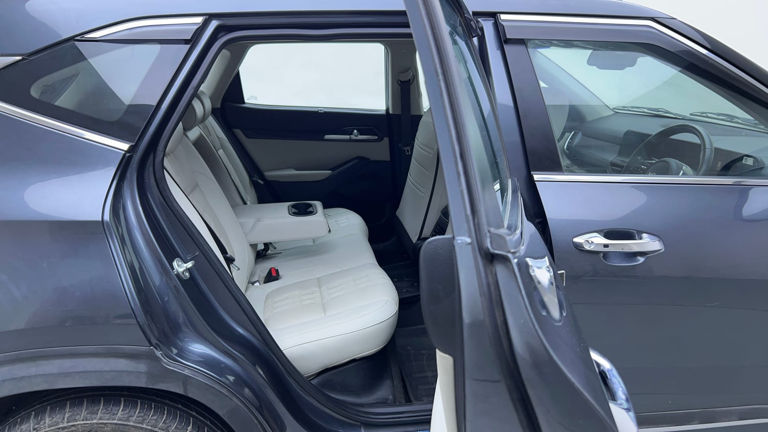 Used 2023 Kia Seltos HTX 1.5 Petrol MT Petrol Manual interior RIGHT SIDE REAR DOOR CABIN VIEW