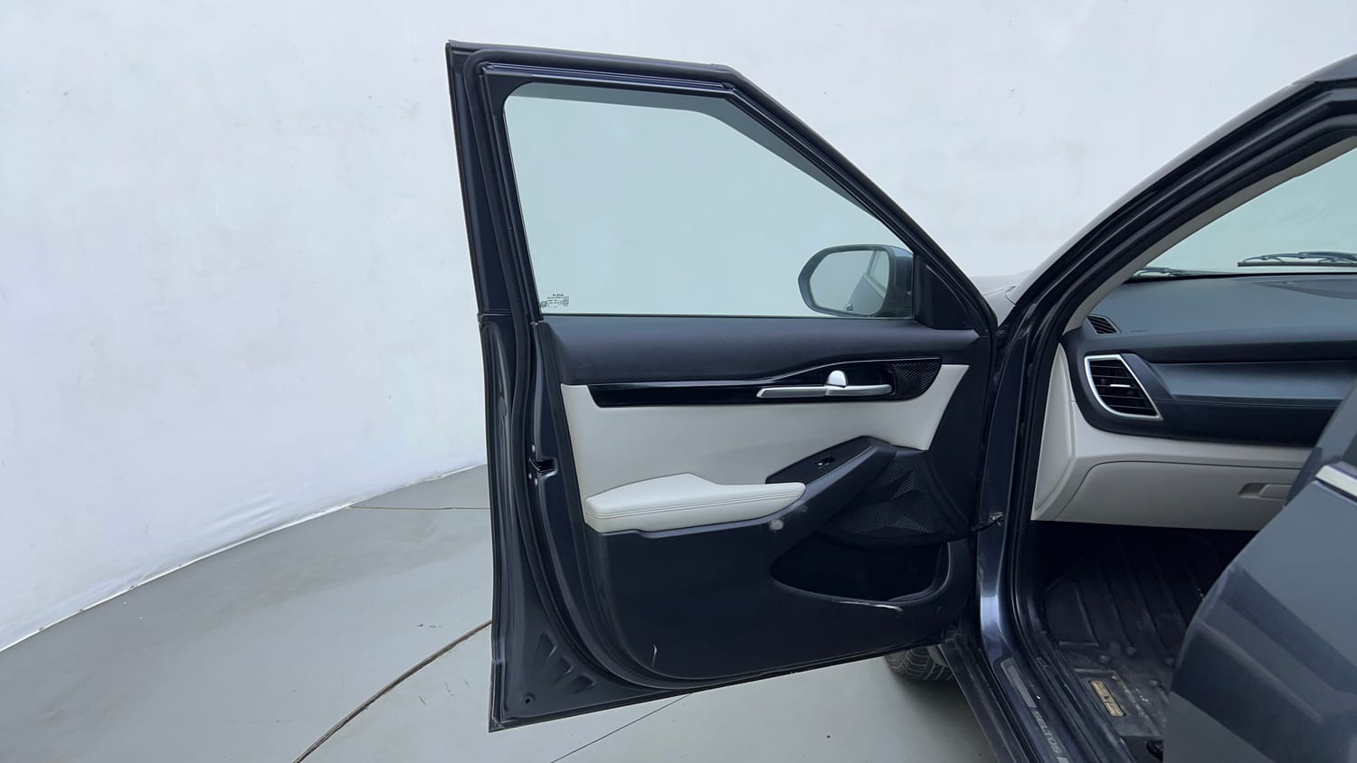 Used 2023 Kia Seltos HTX 1.5 Petrol MT Petrol Manual interior LEFT FRONT DOOR OPEN VIEW
