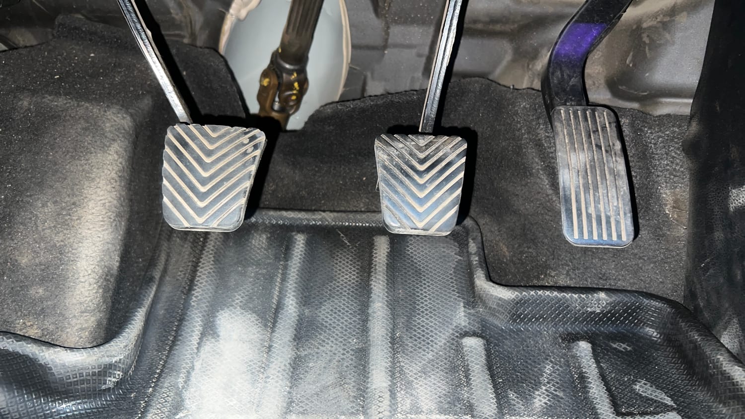 Used 2023 Kia Seltos HTX 1.5 Petrol MT Petrol Manual interior PEDALS VIEW