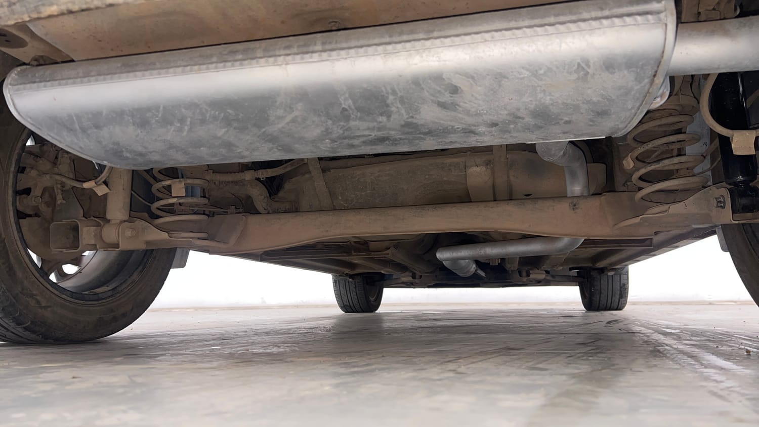 Used 2020 kia Seltos GTX Plus DCT 1.4 Petrol Automatic extra REAR UNDERBODY VIEW (TAKEN FROM REAR)