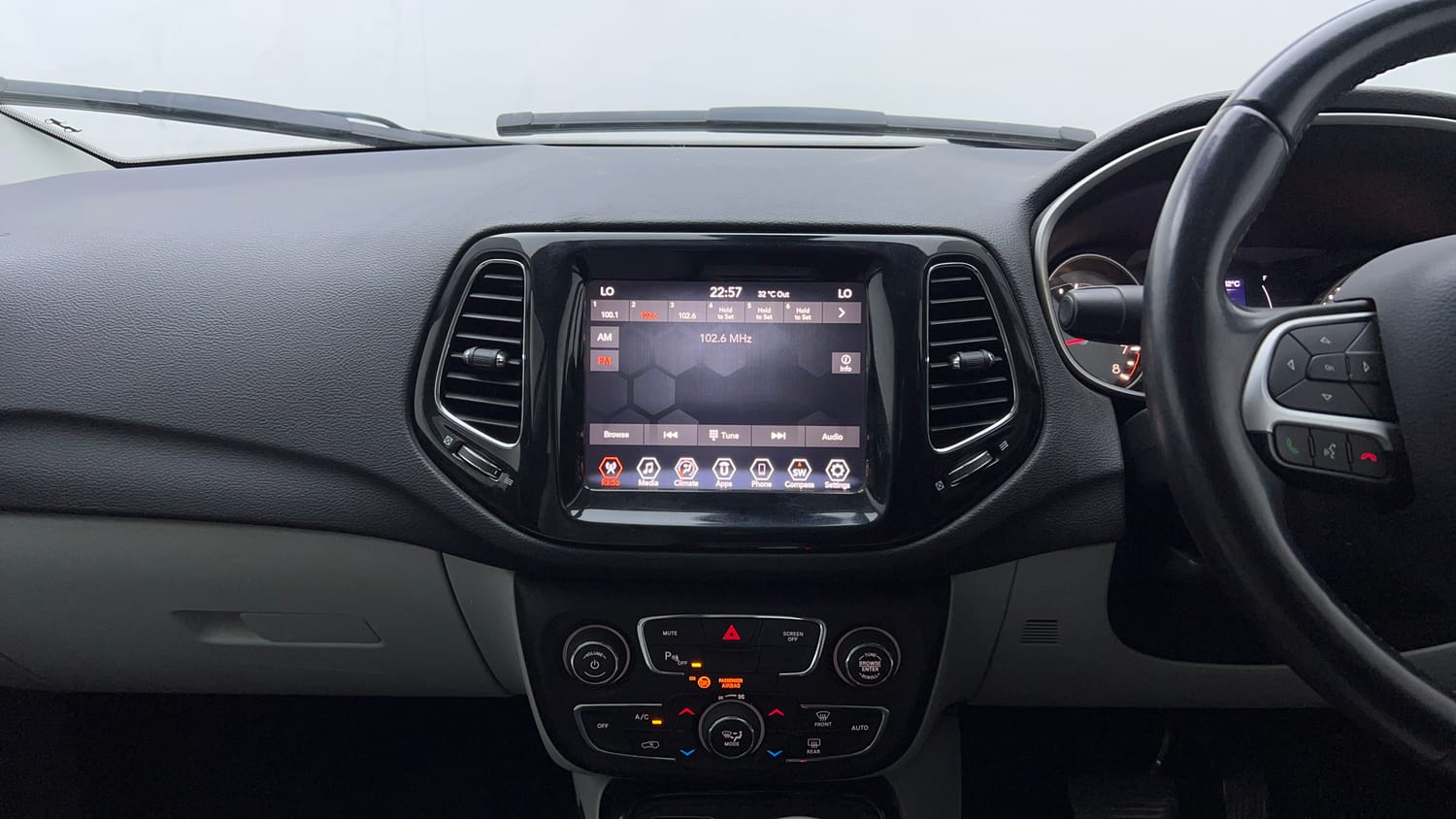 2019 Jeep Compass Limited Plus Petrol AT-13