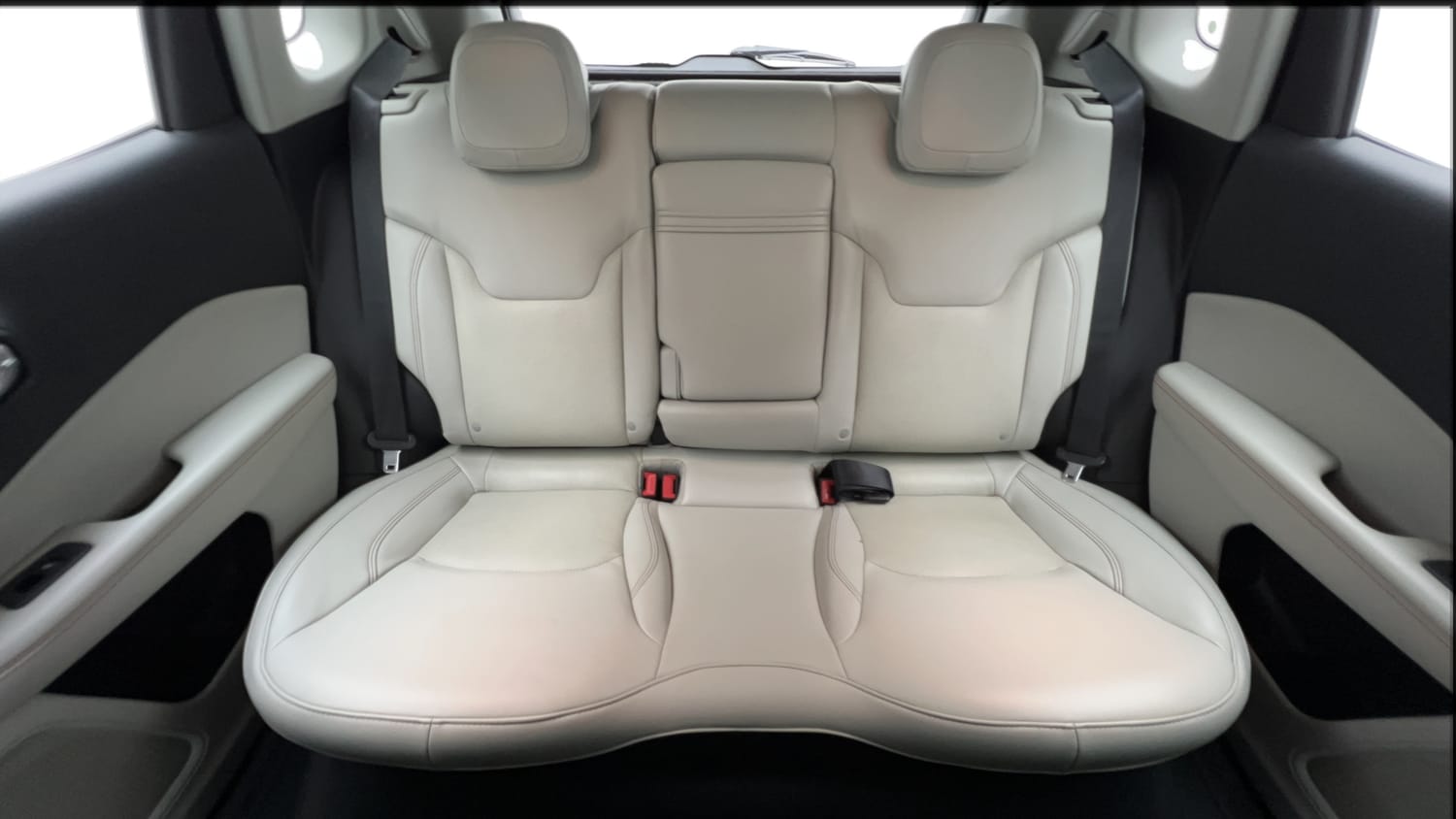 2019 Jeep Compass Limited Plus Petrol AT-23