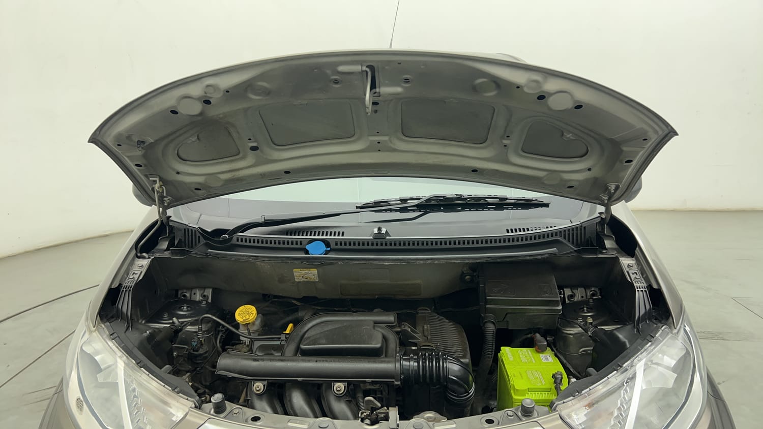 Used 2017 Datsun Redi-GO T (O) Petrol Manual engine ENGINE & BONNET OPEN FRONT VIEW