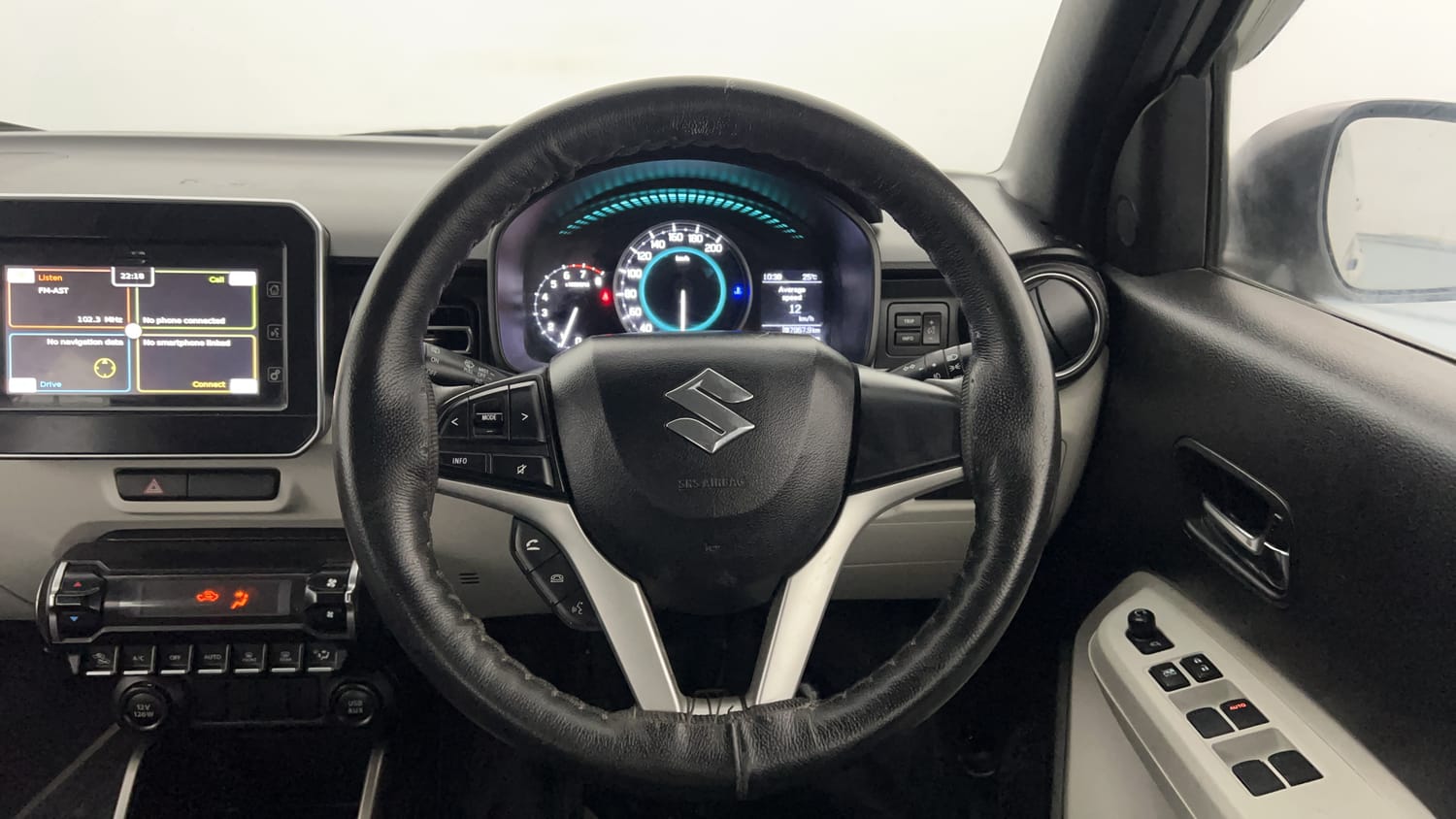 Used 2019 Maruti Suzuki Ignis Alpha 1.2 MT Petrol Manual interior STEERING VIEW