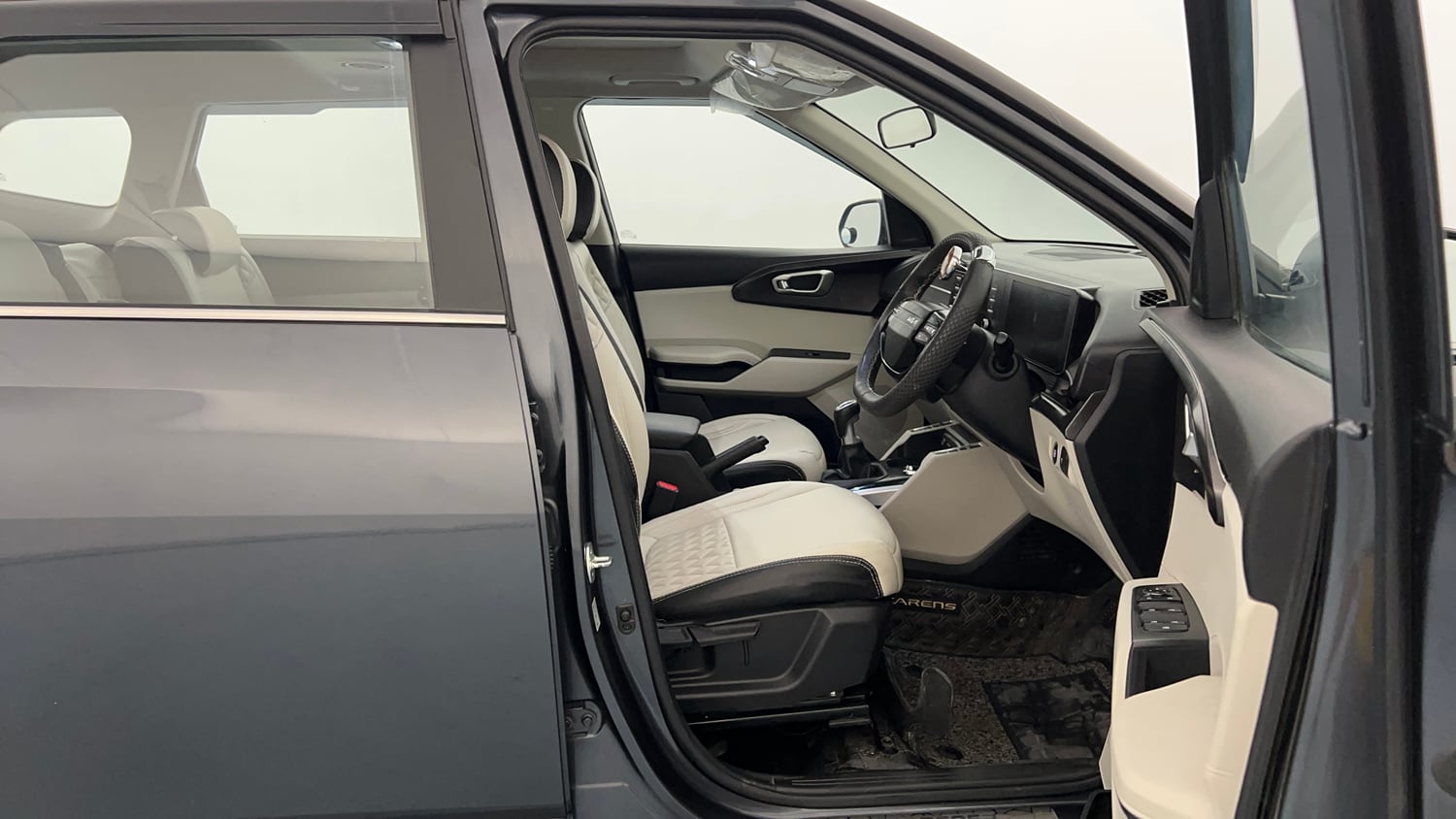 Used 2025 Kia Carens Clavis HTK Plus (O) 1.5 Diesel MT Diesel Manual interior RIGHT SIDE FRONT DOOR CABIN VIEW