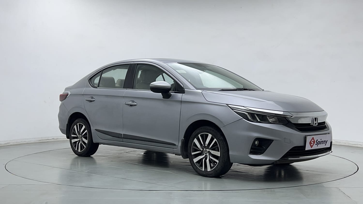 Used 2022 Honda City VX CVT Petrol Petrol Automatic exterior RIGHT FRONT CORNER VIEW