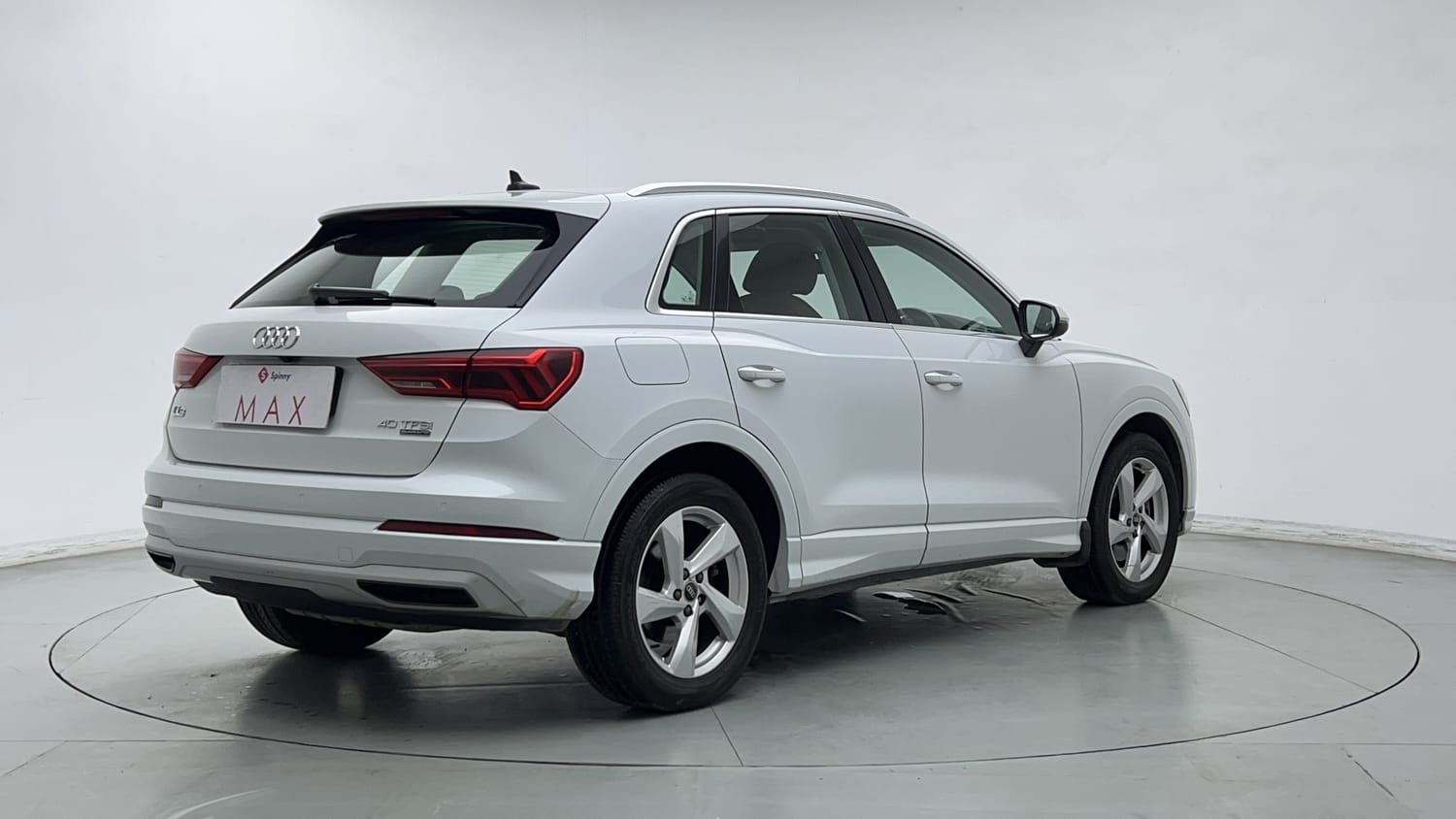 2023 Audi Q3 40 TFSI Premium Plus-4