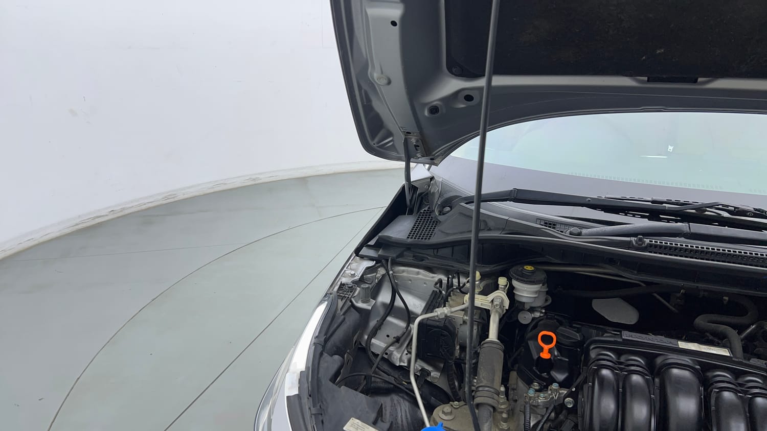 Used 2022 Honda City VX CVT Petrol Petrol Automatic engine ENGINE RIGHT SIDE HINGE & APRON VIEW