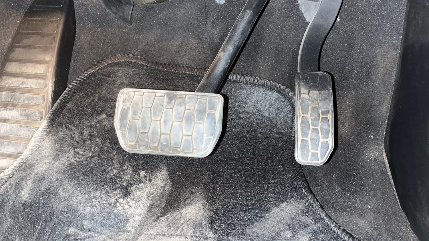 Used 2018 Jaguar XE Prestige Diesel Diesel Automatic interior PEDALS VIEW