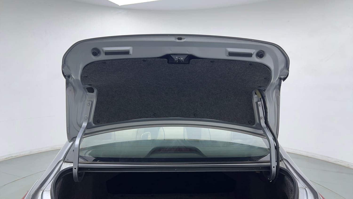 Used 2022 Honda City VX CVT Petrol Petrol Automatic interior DICKY DOOR OPEN VIEW