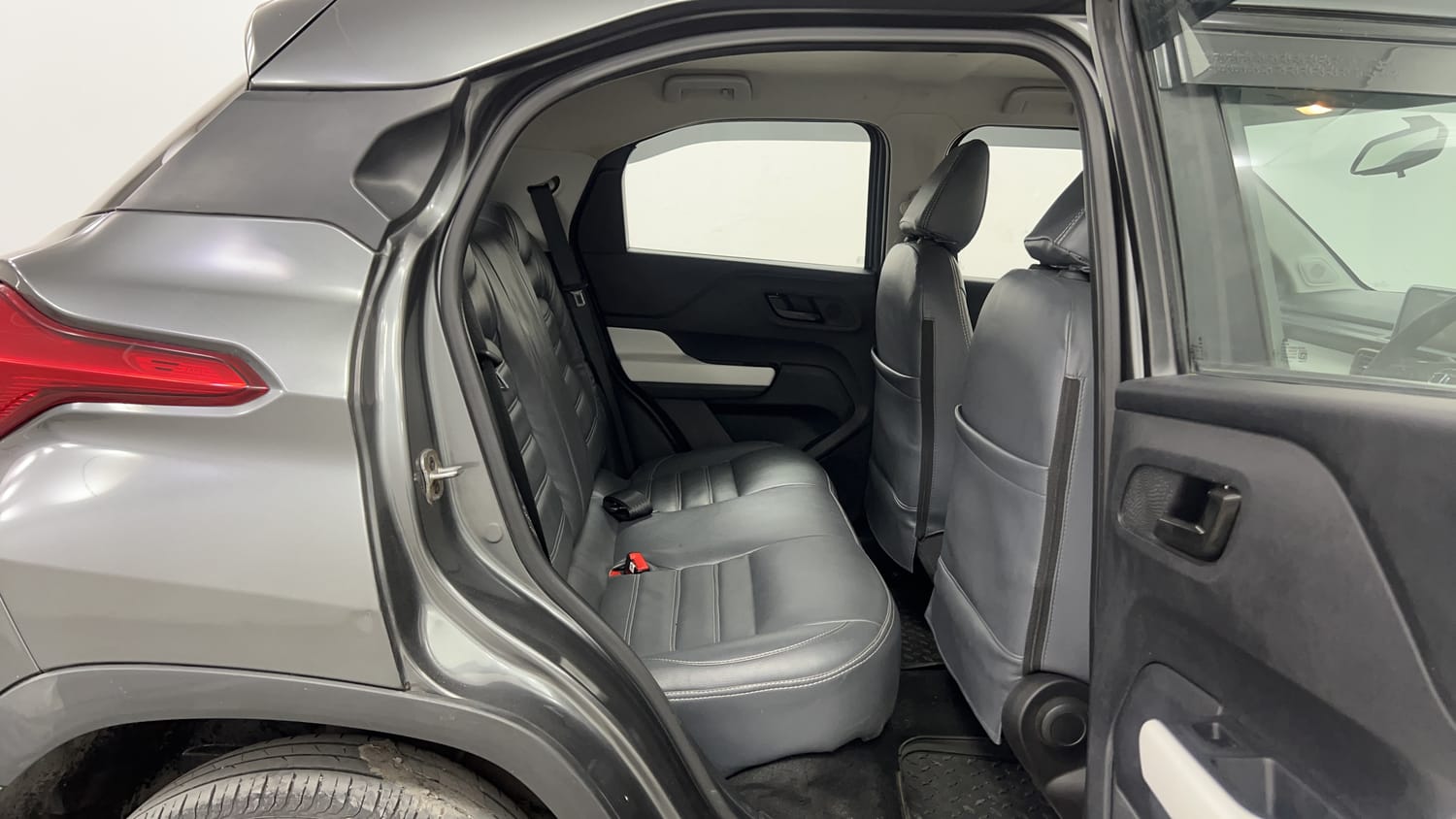 Used 2022 Tata Punch Accomplished MT Petrol Manual interior RIGHT SIDE REAR DOOR CABIN VIEW