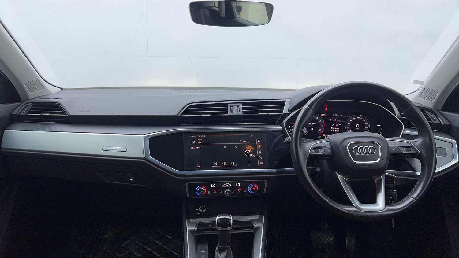 2023 Audi Q3 40 TFSI Premium Plus-12