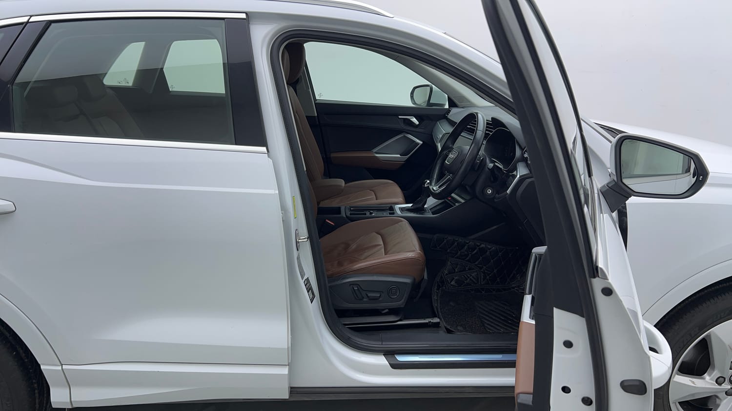 2023 Audi Q3 40 TFSI Premium Plus-17