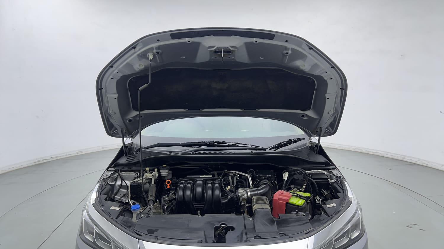 Used 2022 Honda City VX CVT Petrol Petrol Automatic engine ENGINE & BONNET OPEN FRONT VIEW