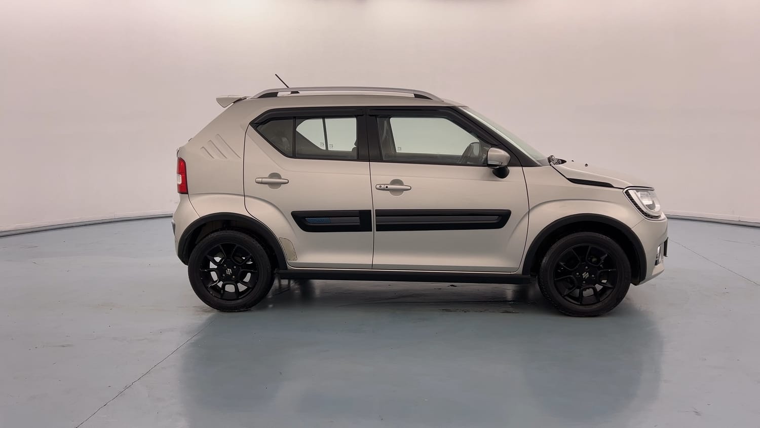 Used 2019 Maruti Suzuki Ignis Alpha 1.2 MT Petrol Manual exterior RIGHT SIDE VIEW