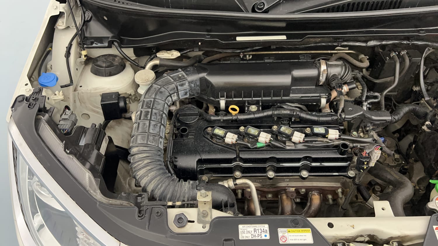 Used 2019 Maruti Suzuki Ignis Alpha 1.2 MT Petrol Manual engine ENGINE RIGHT SIDE VIEW