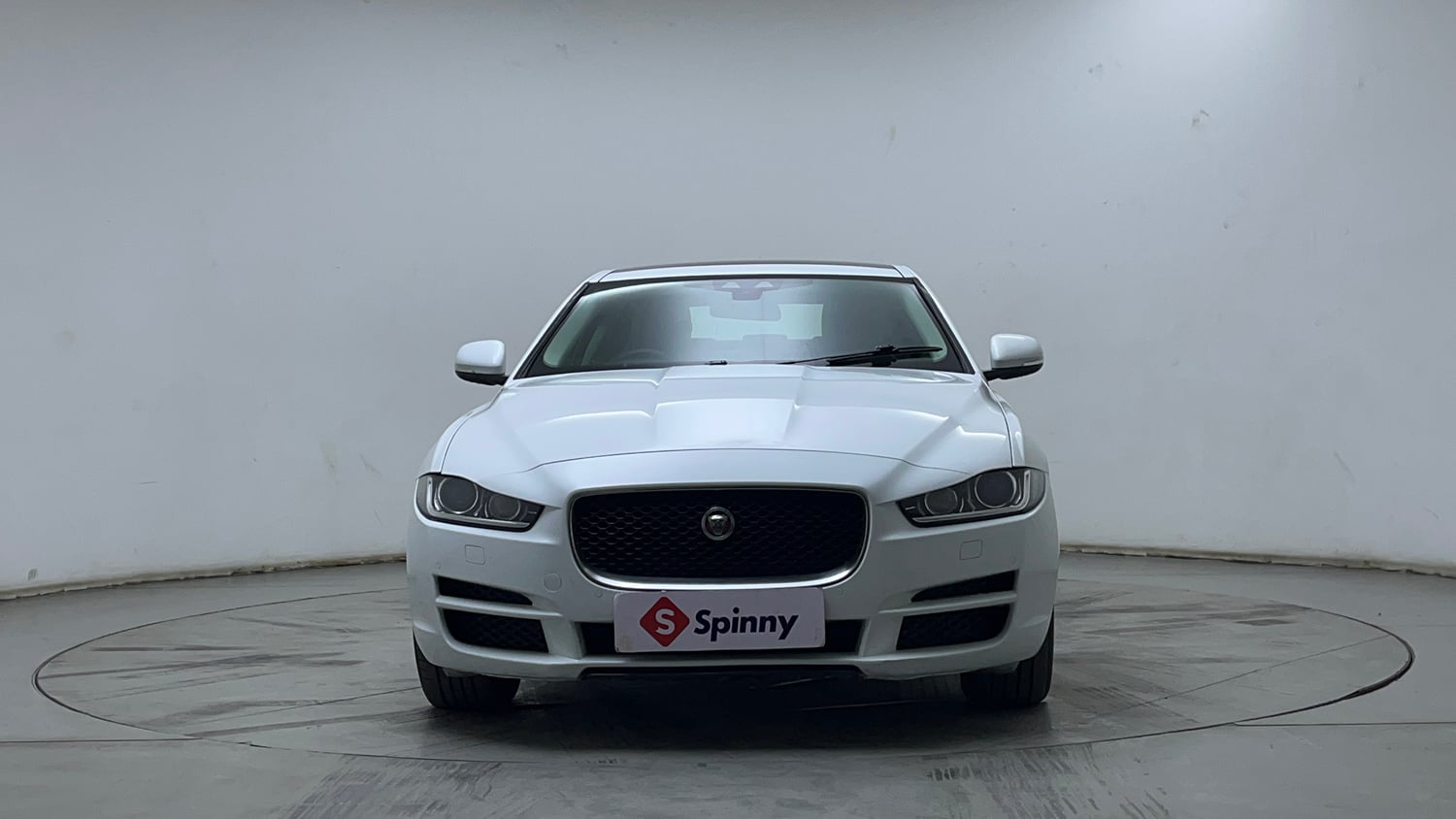 Used 2018 Jaguar XE Prestige Diesel Diesel Automatic exterior FRONT VIEW