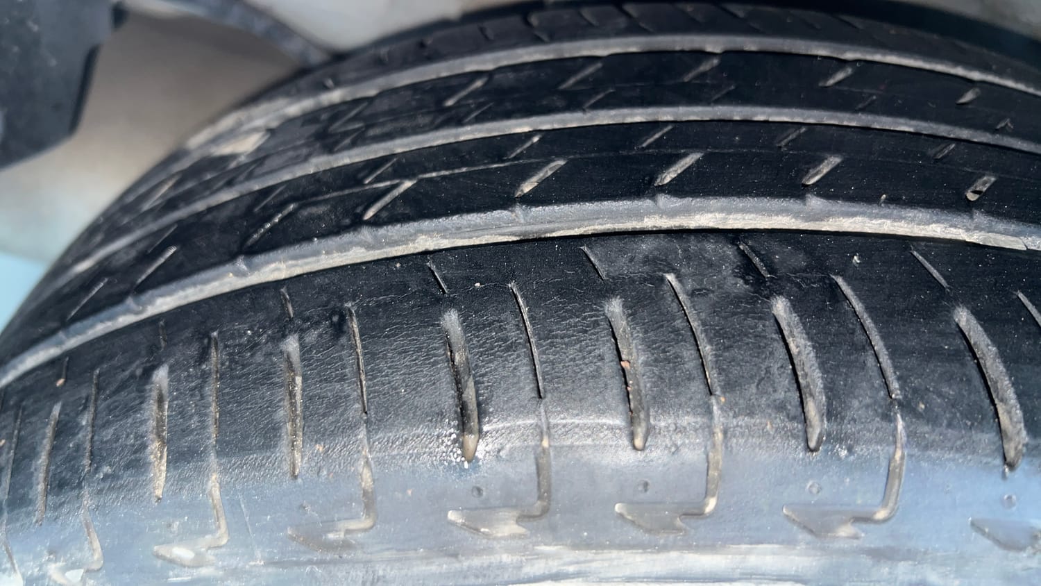 Used 2022 Honda City VX CVT Petrol Petrol Automatic tyres RIGHT REAR TYRE TREAD VIEW