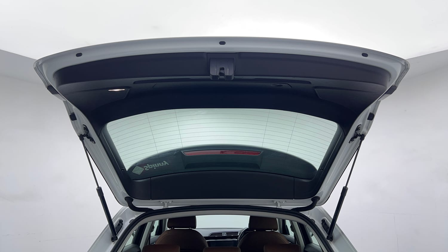 2023 Audi Q3 40 TFSI Premium Plus-24