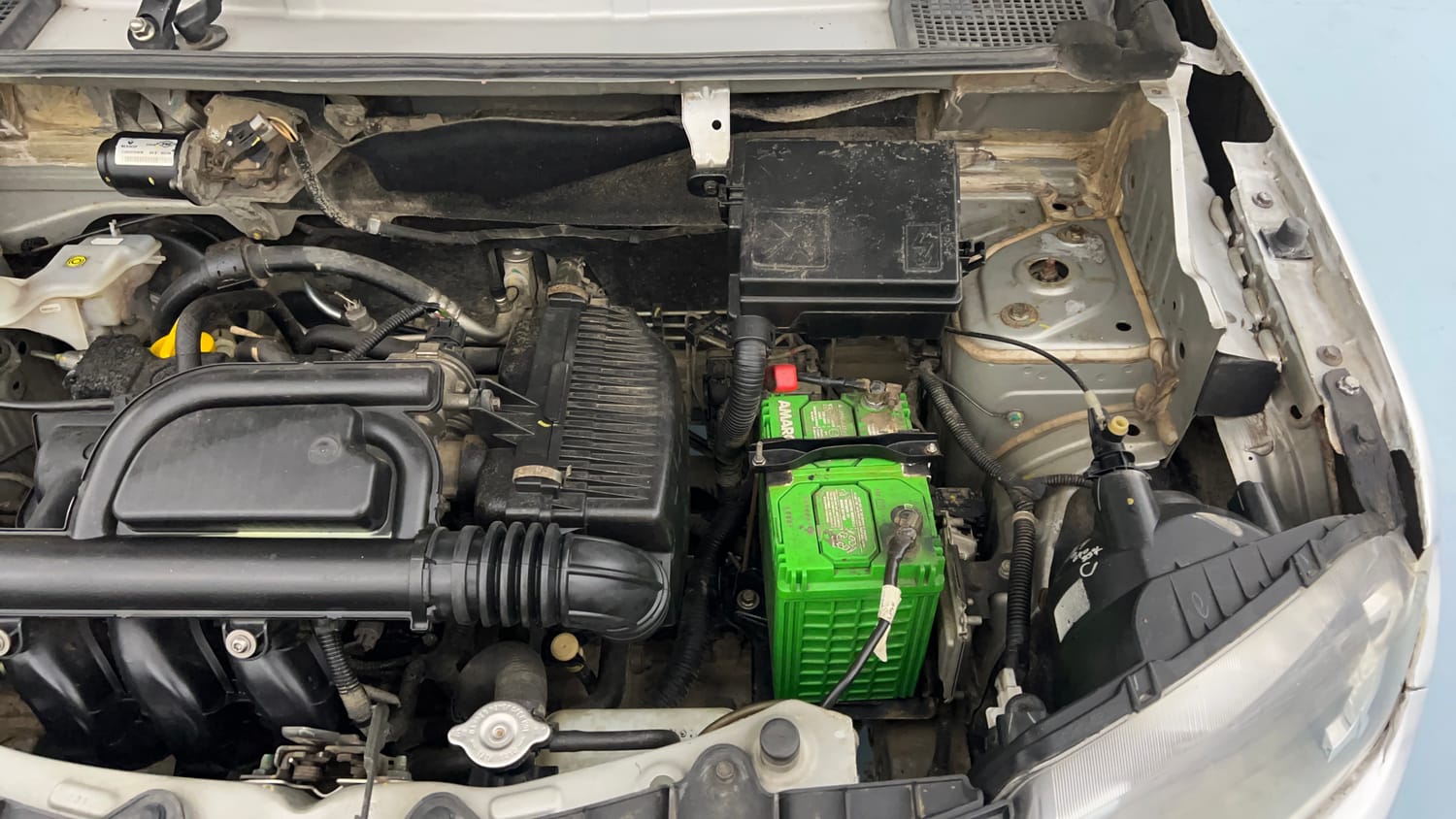 Used 2019 Renault Kwid RXT Opt Petrol Manual engine ENGINE LEFT SIDE VIEW
