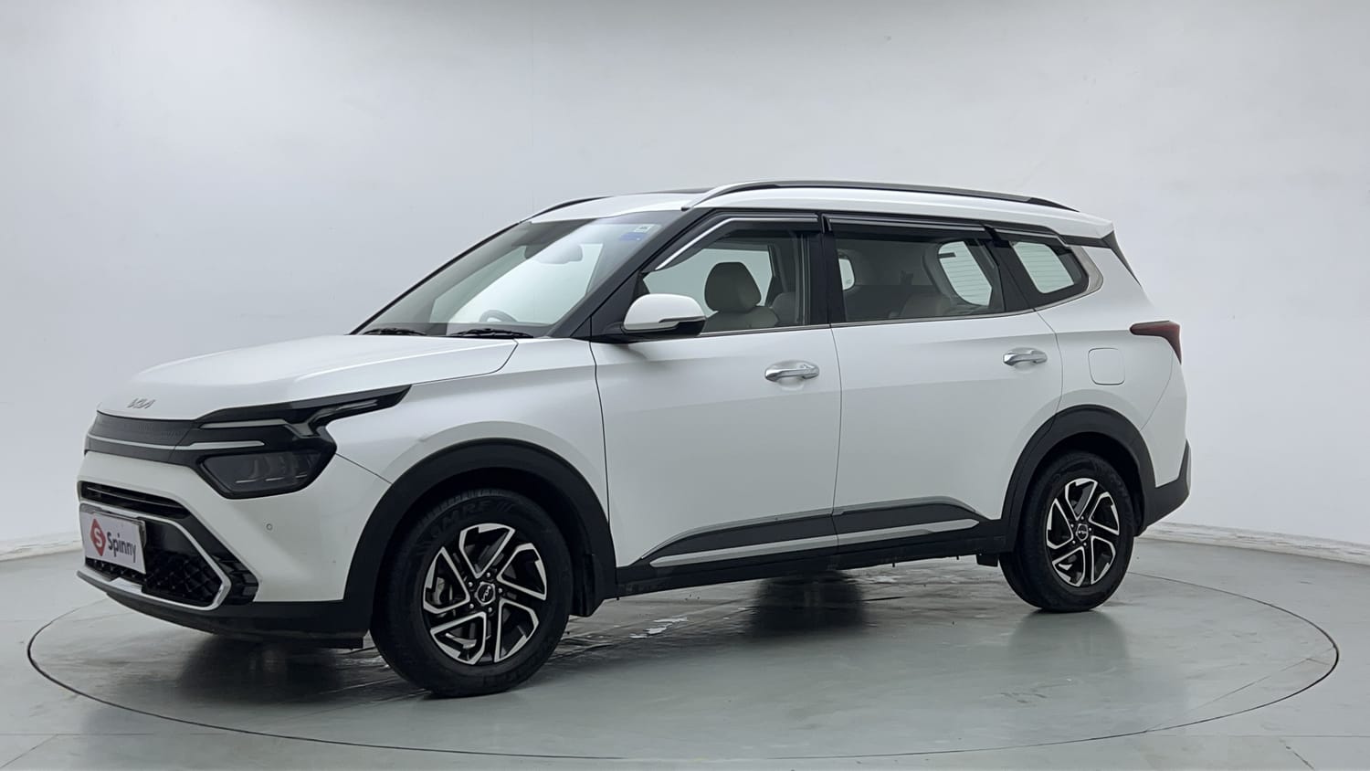 2023 Kia Carens Luxury Plus 1.5 Turbo Petrol DCT 6 STR
