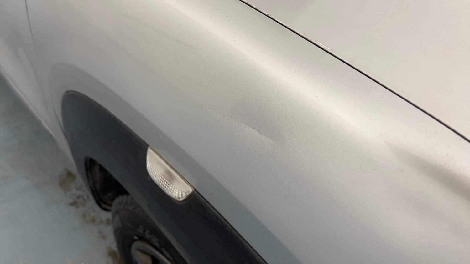 Used 2019 Renault Kwid RXT Opt Petrol Manual dents MINOR DENT