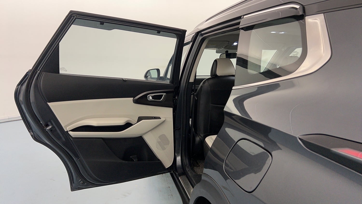 Used 2025 Kia Carens Clavis HTK Plus (O) 1.5 Diesel MT Diesel Manual interior LEFT REAR DOOR OPEN VIEW