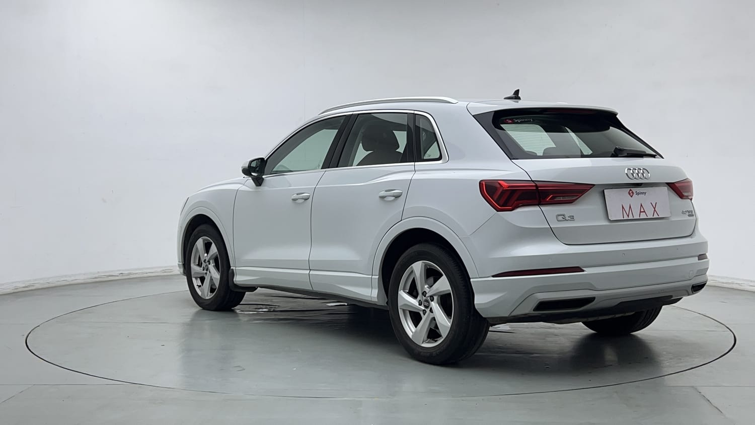 2023 Audi Q3 40 TFSI Premium Plus-2