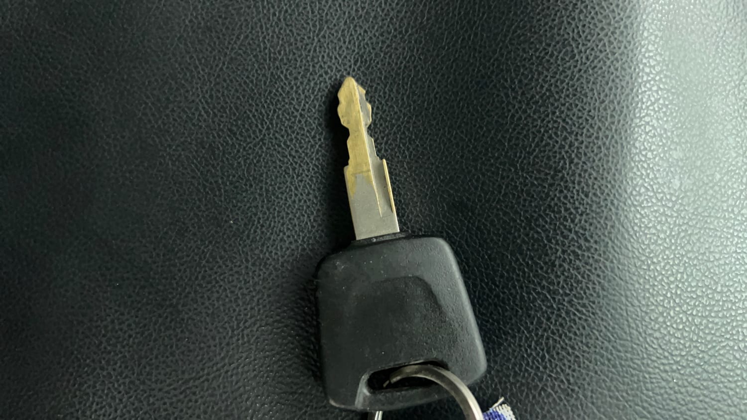 Used 2017 Datsun Redi-GO T (O) Petrol Manual extra CAR KEY VIEW