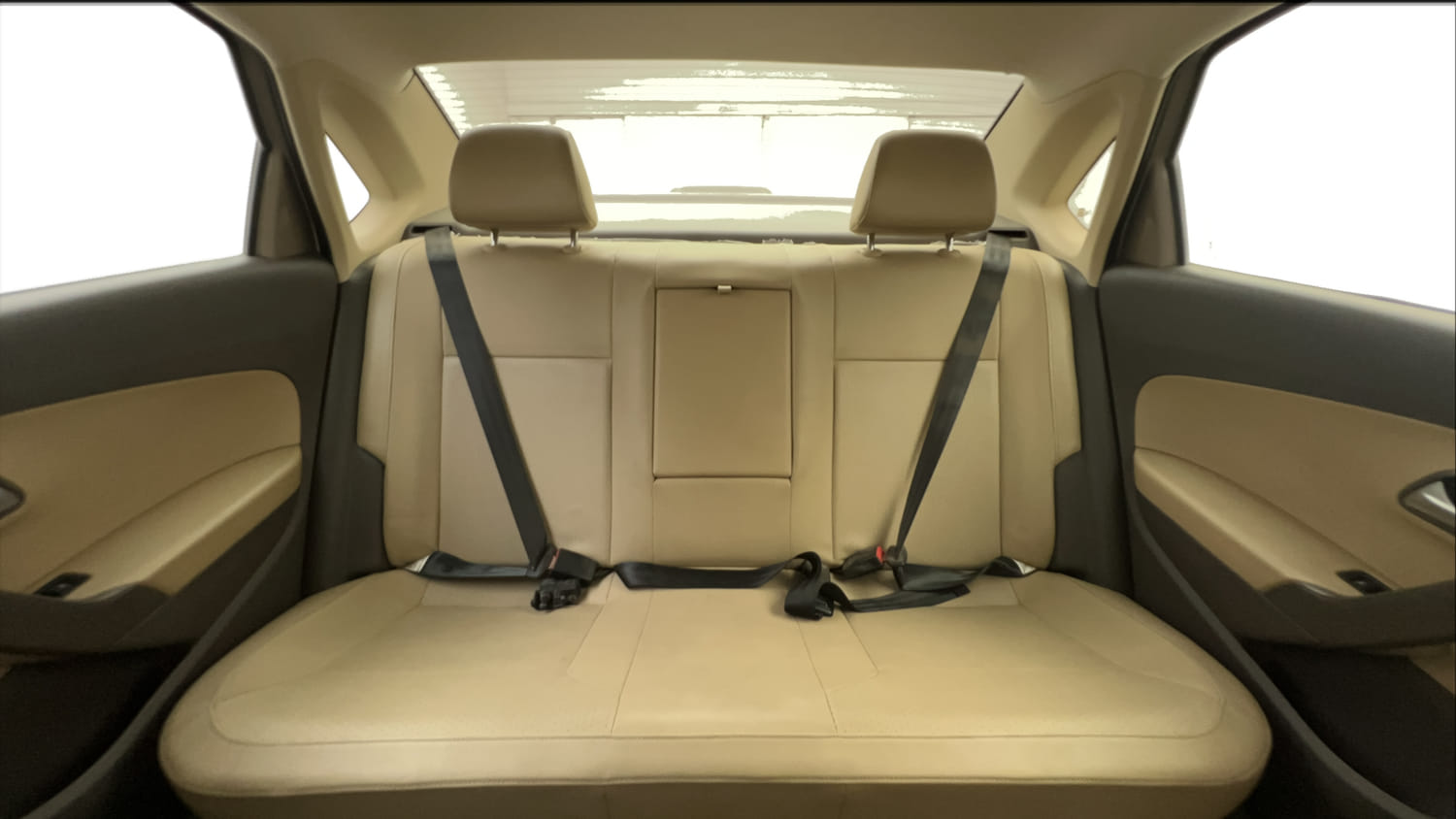 Used 2016 Volkswagen Vento Highline 1.2 (P) AT Petrol Automatic interior REAR SEAT CONDITION VIEW