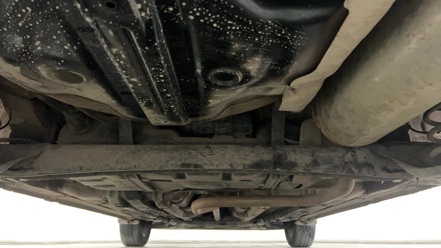 Used 2019 Hyundai Elite i20 Sportz Plus 1.2 Petrol Manual extra REAR UNDERBODY VIEW (TAKEN FROM REAR)