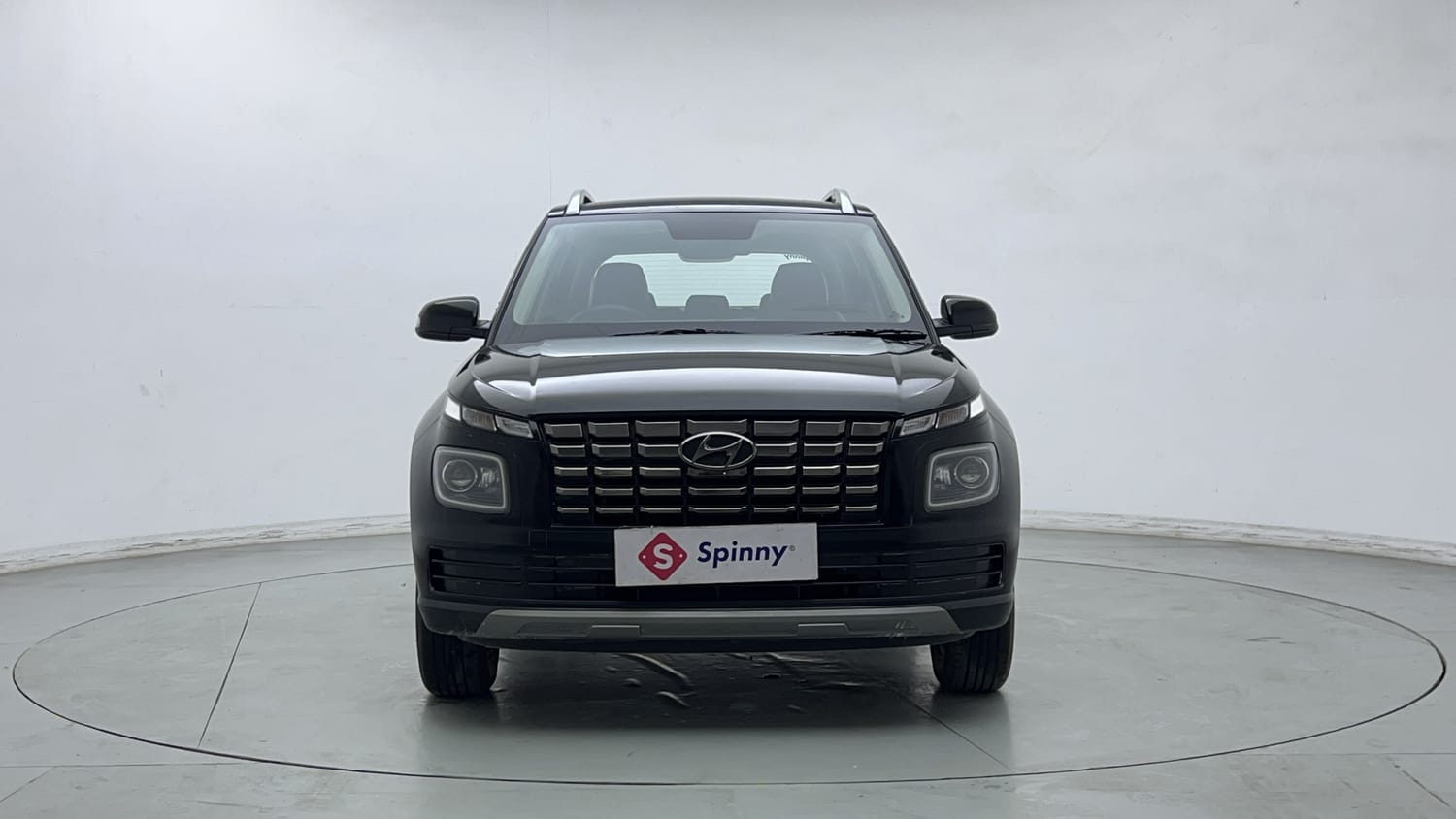 Used 2024 Hyundai Venue S (O) 1.2 Petrol Petrol Manual exterior FRONT VIEW