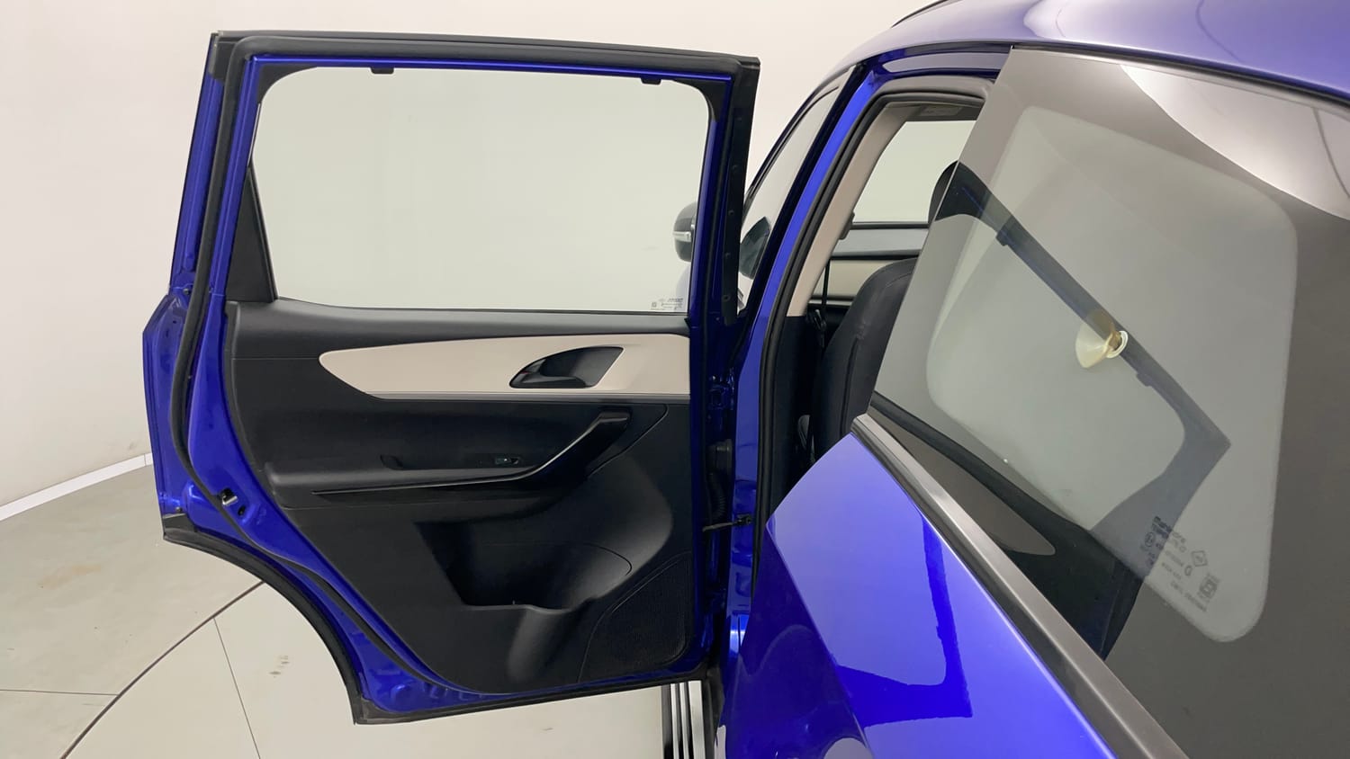Used 2022 Mahindra XUV700 AX 5 Petrol MT 7 STR Petrol Manual interior LEFT REAR DOOR OPEN VIEW