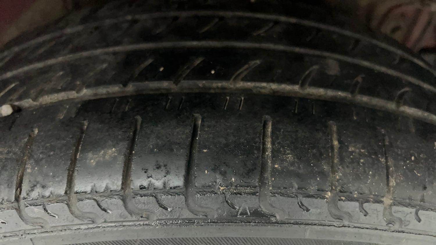 Used 2019 Hyundai Elite i20 Sportz Plus 1.2 Petrol Manual tyres LEFT REAR TYRE TREAD VIEW