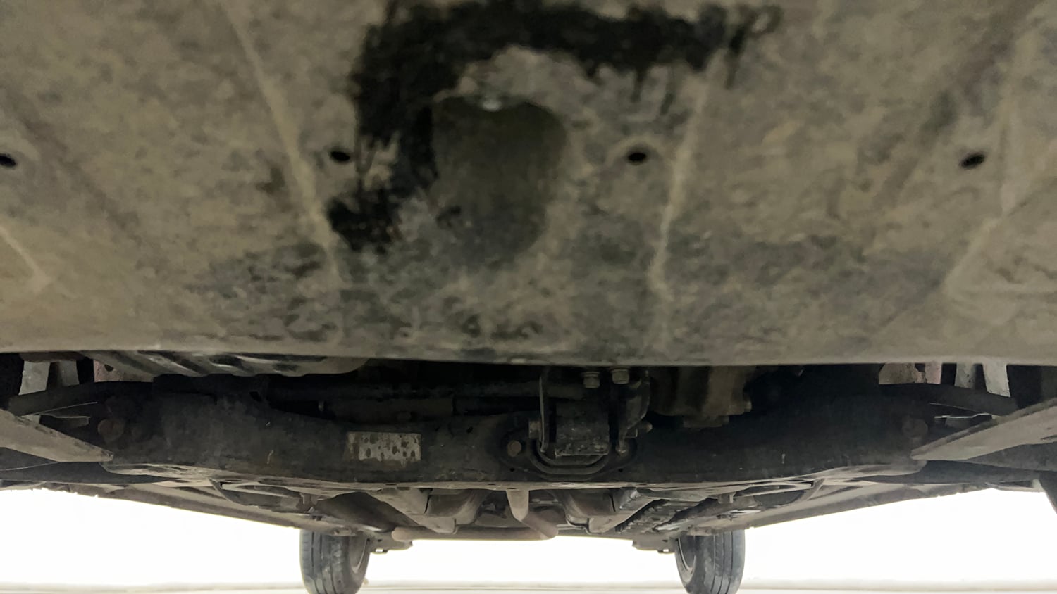 Used 2019 Hyundai Elite i20 Sportz Plus 1.2 Petrol Manual extra FRONT LEFT UNDERBODY VIEW
